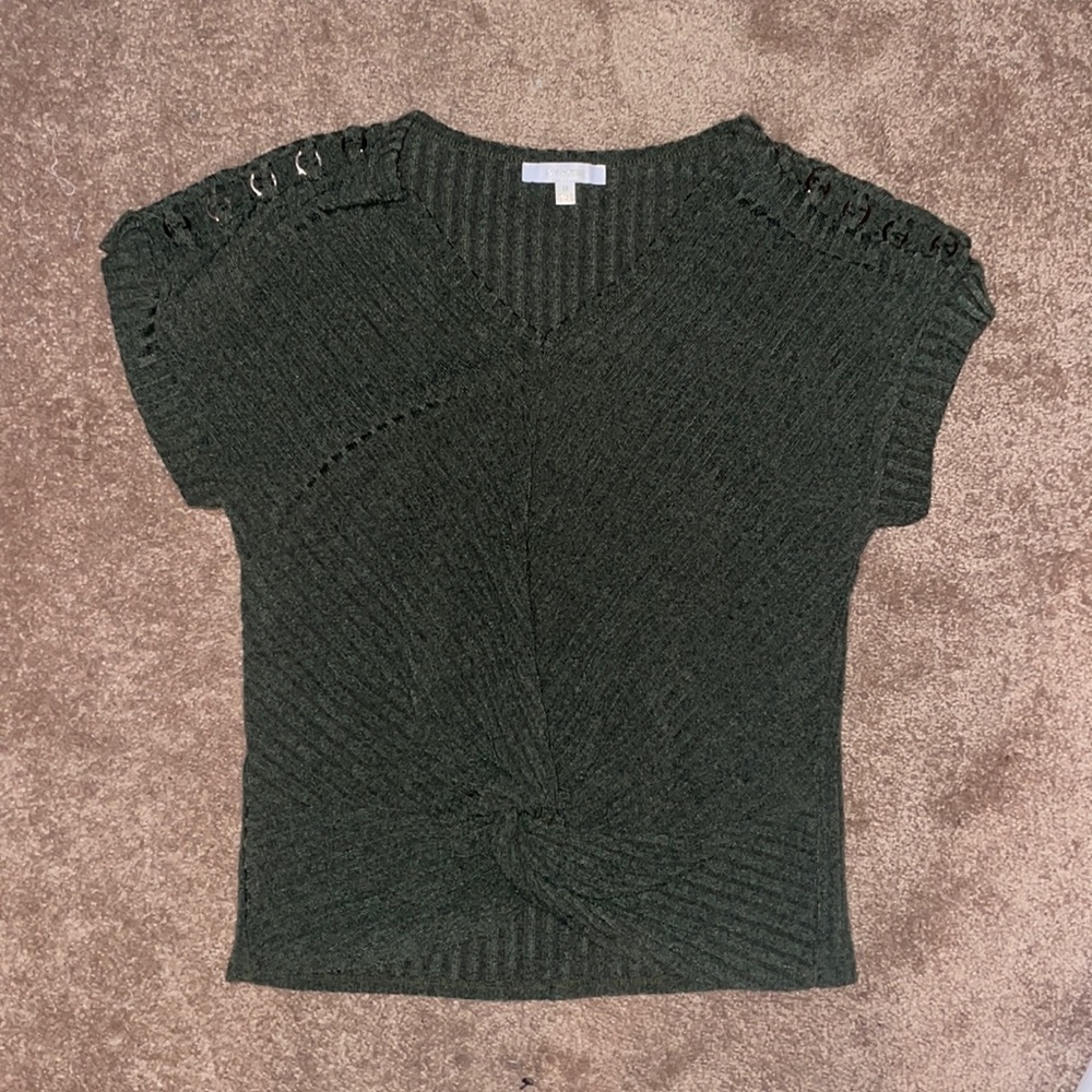 **3/$15** Like new green sweater top